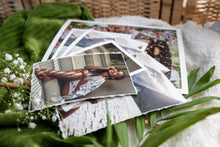 Hahnemühle Baryta Bamboo Fine Art Prints are available with optional white borders and in classic straight-cut or hand-torn deckled-edge styles.