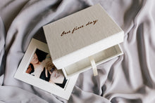 Clamshell Print Box + PREDESIGNED STAMP