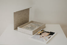 Clamshell Print Box